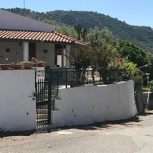 Romeo Casavacanze Villa Falcone